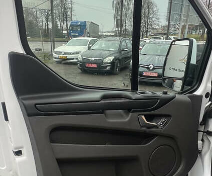 Білий Форд Транзит Кастом, об'ємом двигуна 2 л та пробігом 239 тис. км за 16500 $, фото 18 на Automoto.ua