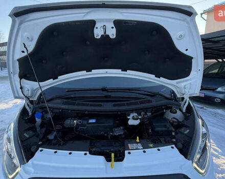 Белый Форд Транзит Кастом, объемом двигателя 2 л и пробегом 200 тыс. км за 16999 $, фото 30 на Automoto.ua