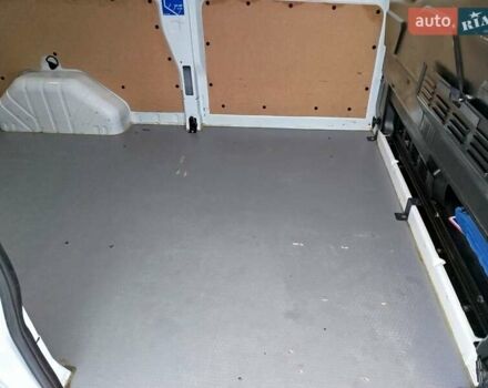 Белый Форд Транзит Кастом, объемом двигателя 2 л и пробегом 225 тыс. км за 15900 $, фото 39 на Automoto.ua