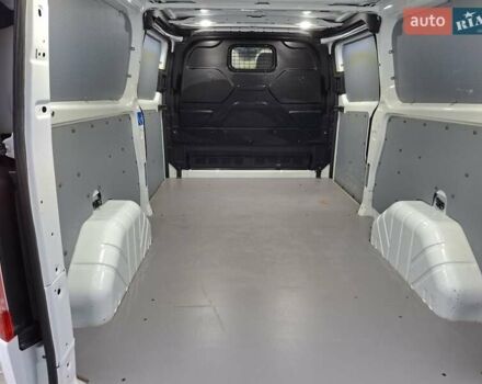 Білий Форд Транзит Кастом, об'ємом двигуна 2 л та пробігом 239 тис. км за 17333 $, фото 30 на Automoto.ua