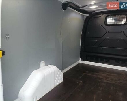 Белый Форд Транзит Кастом, объемом двигателя 2 л и пробегом 242 тыс. км за 16000 $, фото 16 на Automoto.ua