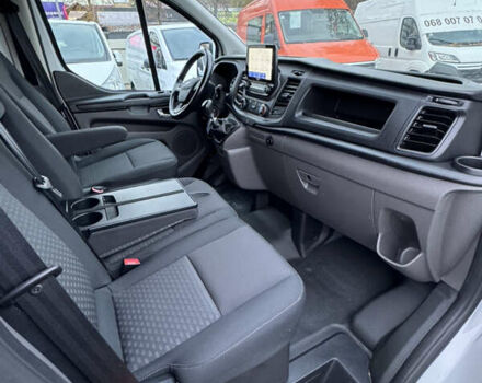 Форд Транзит Кастом 2022 у Києві на Automoto.ua Білий Форд Транзит Кастом, об'ємом двигуна 2 л та пробігом 217 тис. км за 19500 $, фото 12 на Automoto.ua