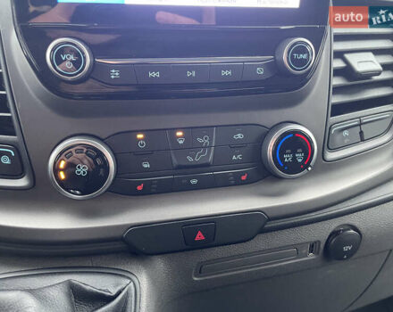 Білий Форд Транзит Кастом, об'ємом двигуна 2 л та пробігом 162 тис. км за 19300 $, фото 39 на Automoto.ua