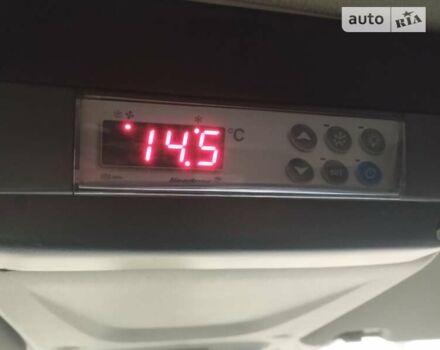 Белый Форд Транзит Кастом, объемом двигателя 2.2 л и пробегом 250 тыс. км за 14000 $, фото 7 на Automoto.ua