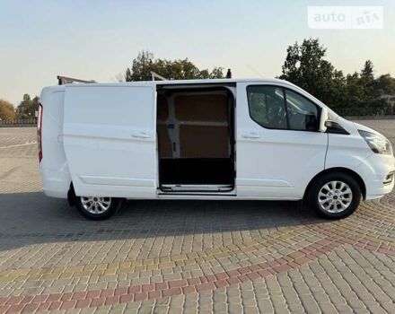 Білий Форд Транзит Кастом, об'ємом двигуна 2 л та пробігом 233 тис. км за 15900 $, фото 5 на Automoto.ua