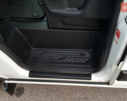 Форд Транзит Кастом 2019 в Виннице на Automoto.ua Белый Форд Транзит Кастом, объемом двигателя 2 л и пробегом 185 тыс. км за 18900 $, фото 37 на Automoto.ua