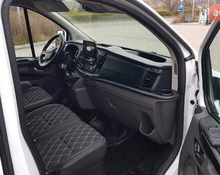 Белый Форд Транзит Кастом, объемом двигателя 2 л и пробегом 145 тыс. км за 16900 $, фото 38 на Automoto.ua