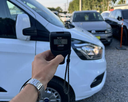 Белый Форд Транзит Кастом, объемом двигателя 2 л и пробегом 150 тыс. км за 17900 $, фото 30 на Automoto.ua
