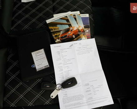 Белый Форд Транзит Кастом, объемом двигателя 2 л и пробегом 145 тыс. км за 16900 $, фото 6 на Automoto.ua