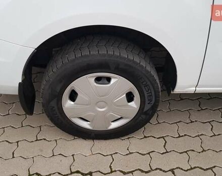 Белый Форд Транзит Кастом, объемом двигателя 2 л и пробегом 145 тыс. км за 16900 $, фото 65 на Automoto.ua