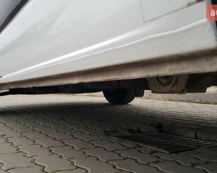 Белый Форд Транзит Кастом, объемом двигателя 2 л и пробегом 145 тыс. км за 16900 $, фото 62 на Automoto.ua