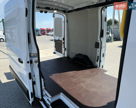 Білий Форд Транзит Кастом, об'ємом двигуна 2 л та пробігом 177 тис. км за 19542 $, фото 17 на Automoto.ua