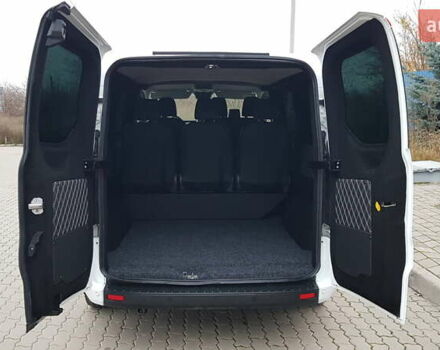 Белый Форд Транзит Кастом, объемом двигателя 2 л и пробегом 145 тыс. км за 16900 $, фото 5 на Automoto.ua