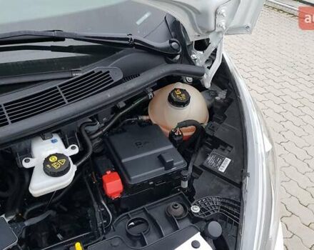 Белый Форд Транзит Кастом, объемом двигателя 2 л и пробегом 145 тыс. км за 16900 $, фото 58 на Automoto.ua