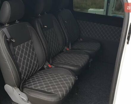 Белый Форд Транзит Кастом, объемом двигателя 2 л и пробегом 145 тыс. км за 16900 $, фото 4 на Automoto.ua