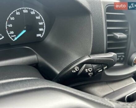 Білий Форд Транзит Кастом, об'ємом двигуна 2 л та пробігом 120 тис. км за 22500 $, фото 23 на Automoto.ua