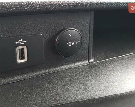 Білий Форд Транзит Кастом, об'ємом двигуна 2 л та пробігом 164 тис. км за 16700 $, фото 17 на Automoto.ua