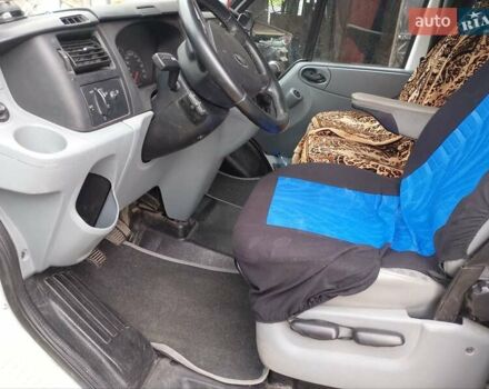Білий Форд Транзит Кастом, об'ємом двигуна 2.2 л та пробігом 227 тис. км за 9500 $, фото 2 на Automoto.ua