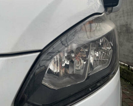 Белый Форд Транзит Кастом, объемом двигателя 2.2 л и пробегом 242 тыс. км за 14499 $, фото 13 на Automoto.ua