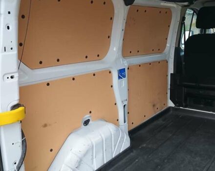 Белый Форд Транзит Кастом, объемом двигателя 2.2 л и пробегом 205 тыс. км за 9900 $, фото 3 на Automoto.ua