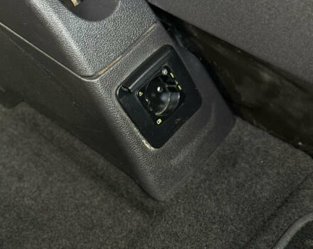 Белый Форд Транзит Кастом, объемом двигателя 2.2 л и пробегом 196 тыс. км за 16800 $, фото 90 на Automoto.ua