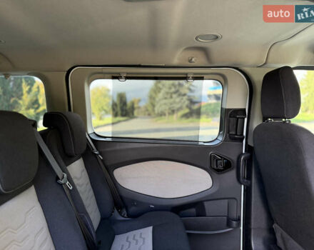 Белый Форд Транзит Кастом, объемом двигателя 2.2 л и пробегом 196 тыс. км за 16800 $, фото 66 на Automoto.ua