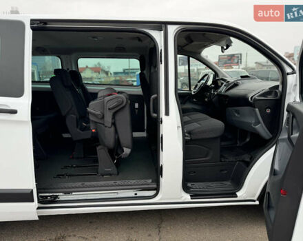 Білий Форд Транзит Кастом, об'ємом двигуна 2.2 л та пробігом 191 тис. км за 16800 $, фото 43 на Automoto.ua