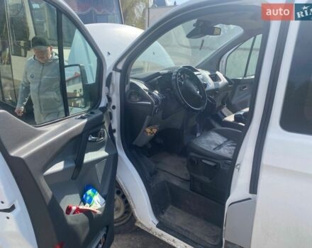 Білий Форд Транзит Кастом, об'ємом двигуна 2.2 л та пробігом 350 тис. км за 14000 $, фото 3 на Automoto.ua