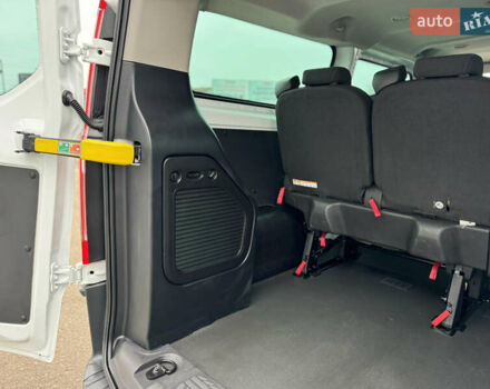 Білий Форд Транзит Кастом, об'ємом двигуна 2.2 л та пробігом 191 тис. км за 16800 $, фото 36 на Automoto.ua