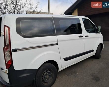 Белый Форд Транзит Кастом, объемом двигателя 2.2 л и пробегом 208 тыс. км за 15300 $, фото 2 на Automoto.ua