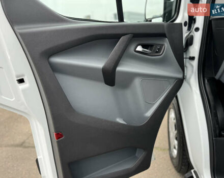 Білий Форд Транзит Кастом, об'ємом двигуна 2.2 л та пробігом 191 тис. км за 16800 $, фото 80 на Automoto.ua