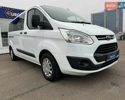 Білий Форд Транзит Кастом, об'ємом двигуна 2.2 л та пробігом 191 тис. км за 16800 $, фото 4 на Automoto.ua