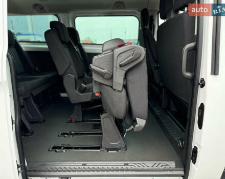 Білий Форд Транзит Кастом, об'ємом двигуна 2.2 л та пробігом 191 тис. км за 16800 $, фото 44 на Automoto.ua