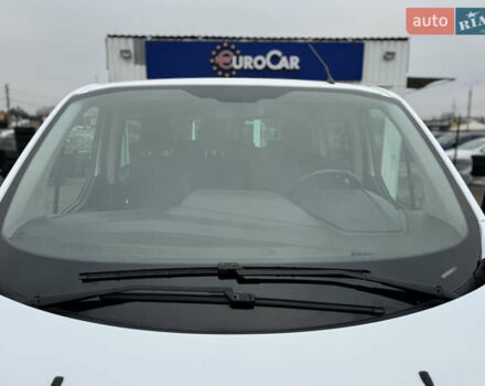 Білий Форд Транзит Кастом, об'ємом двигуна 2.2 л та пробігом 191 тис. км за 16800 $, фото 21 на Automoto.ua