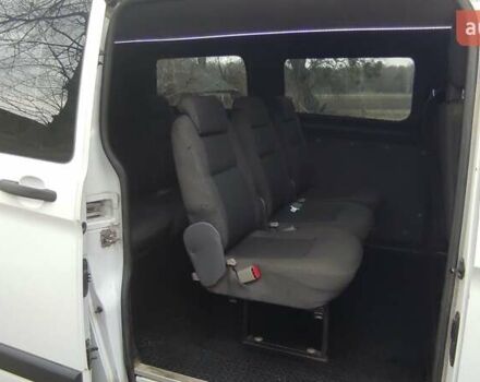 Білий Форд Транзит Кастом, об'ємом двигуна 2.2 л та пробігом 230 тис. км за 14000 $, фото 11 на Automoto.ua