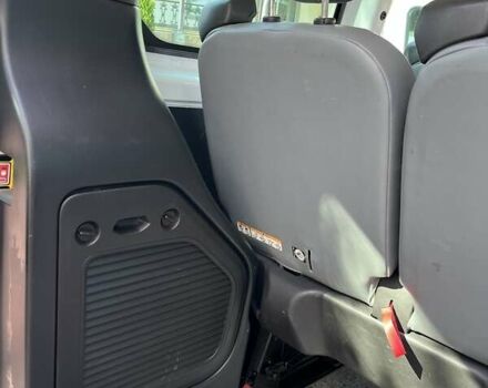 Белый Форд Транзит Кастом, объемом двигателя 2 л и пробегом 177 тыс. км за 17500 $, фото 64 на Automoto.ua