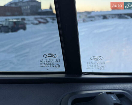 Белый Форд Транзит Кастом, объемом двигателя 2 л и пробегом 178 тыс. км за 16700 $, фото 48 на Automoto.ua