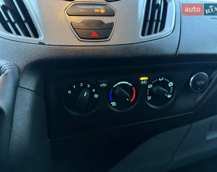 Белый Форд Транзит Кастом, объемом двигателя 2 л и пробегом 178 тыс. км за 16700 $, фото 50 на Automoto.ua