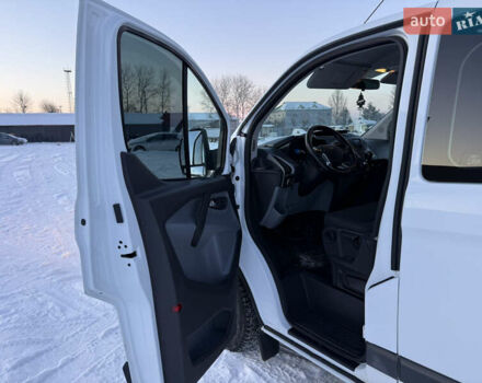 Белый Форд Транзит Кастом, объемом двигателя 2 л и пробегом 178 тыс. км за 16700 $, фото 42 на Automoto.ua