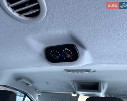 Белый Форд Транзит Кастом, объемом двигателя 2 л и пробегом 178 тыс. км за 16700 $, фото 30 на Automoto.ua