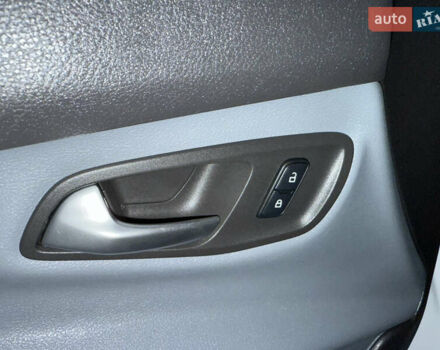 Белый Форд Транзит Кастом, объемом двигателя 2 л и пробегом 177 тыс. км за 16700 $, фото 44 на Automoto.ua