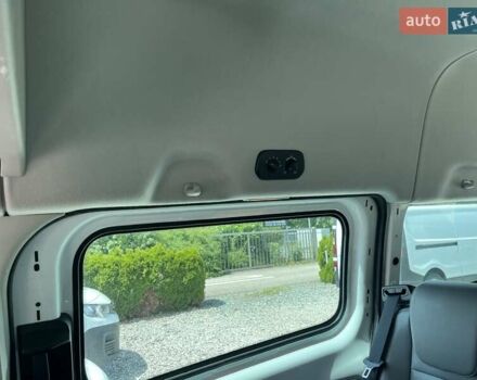 Белый Форд Транзит Кастом, объемом двигателя 2 л и пробегом 177 тыс. км за 17500 $, фото 51 на Automoto.ua