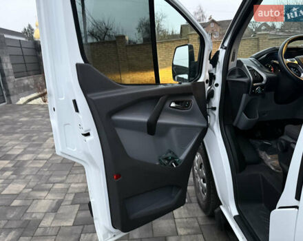 Белый Форд Транзит Кастом, объемом двигателя 2 л и пробегом 177 тыс. км за 16700 $, фото 40 на Automoto.ua