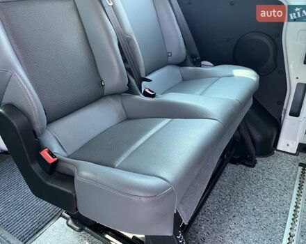 Белый Форд Транзит Кастом, объемом двигателя 2 л и пробегом 177 тыс. км за 18500 $, фото 69 на Automoto.ua