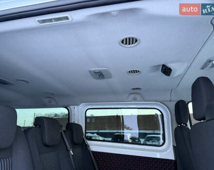 Белый Форд Транзит Кастом, объемом двигателя 2 л и пробегом 178 тыс. км за 16700 $, фото 29 на Automoto.ua