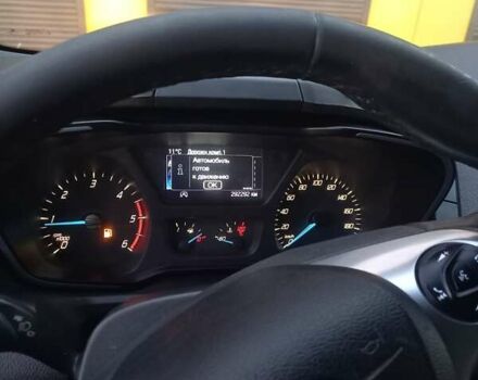 Белый Форд Транзит Кастом, объемом двигателя 2 л и пробегом 296 тыс. км за 13900 $, фото 5 на Automoto.ua