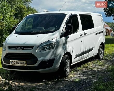 Білий Форд Транзит Кастом, об'ємом двигуна 2.2 л та пробігом 255 тис. км за 13066 $, фото 1 на Automoto.ua