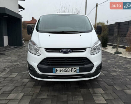 Белый Форд Транзит Кастом, объемом двигателя 2 л и пробегом 177 тыс. км за 16700 $, фото 1 на Automoto.ua