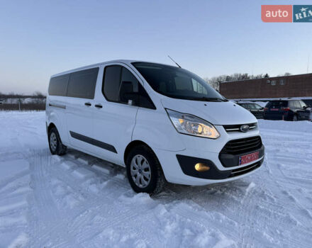 Белый Форд Транзит Кастом, объемом двигателя 2 л и пробегом 178 тыс. км за 16700 $, фото 3 на Automoto.ua