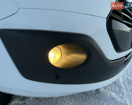 Белый Форд Транзит Кастом, объемом двигателя 2 л и пробегом 178 тыс. км за 16700 $, фото 15 на Automoto.ua